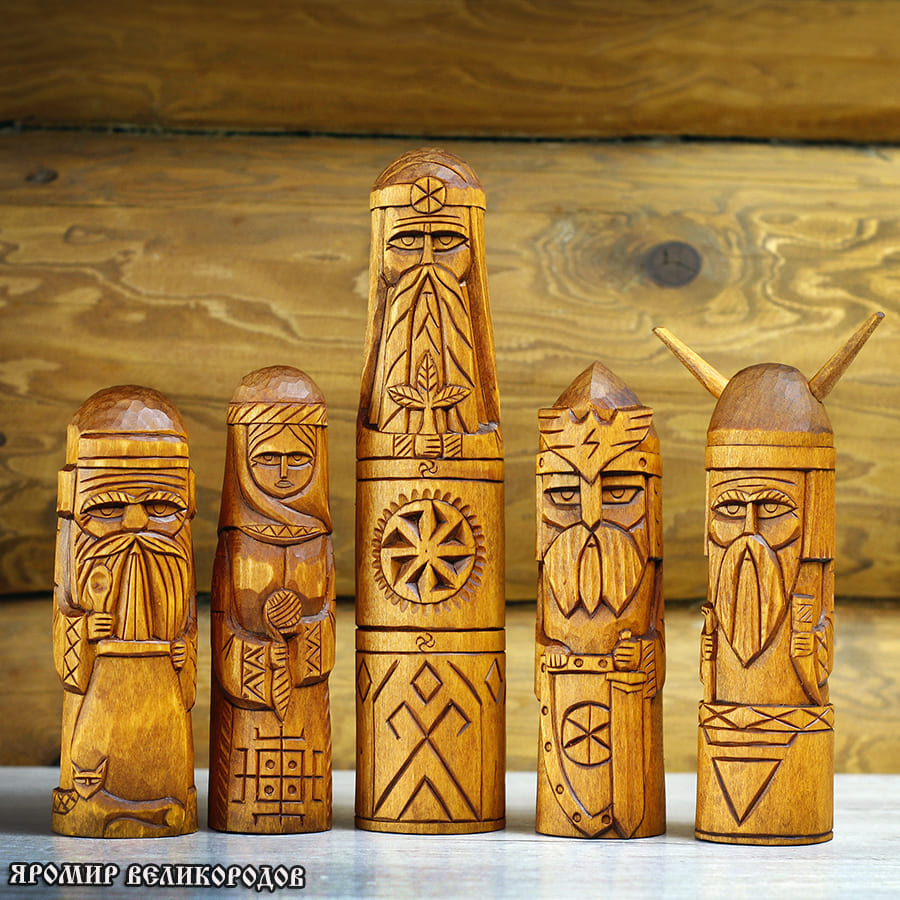 Пример выполненного заказа: Домовичек, Макошь, Род, Перун, Велес - кумиры славянских богов из дерева ручной работы