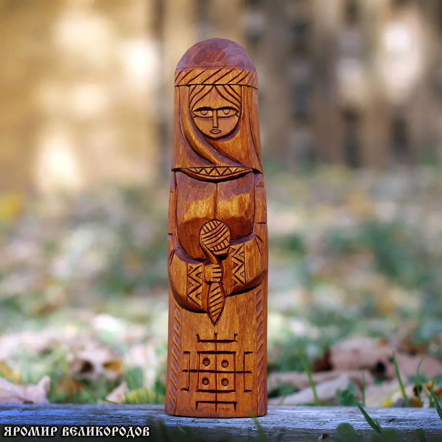 Кумир богини Макоши 20 см — покровительница судьбы и плодородия, ручная работа мастера Яромира Великородова