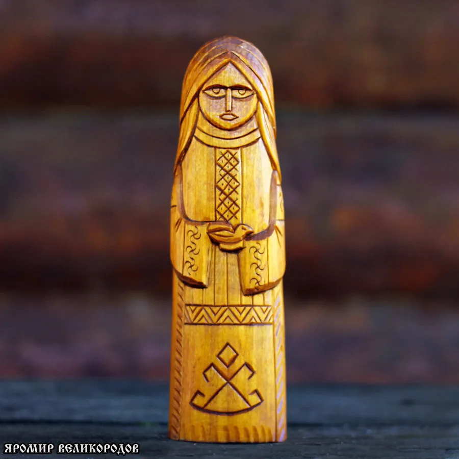 Кумир богини Рожаны 20 см — богиня семьи и плодородия, ручная работа мастера Яромира Великородова